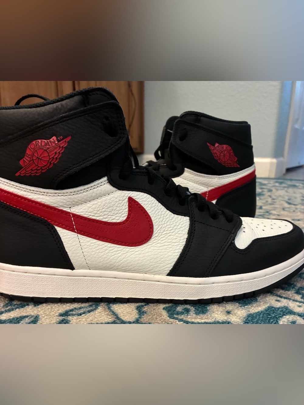 Custom Nike Black White Red Men’s Air Jordan 1 High Top Retro. Size 13.